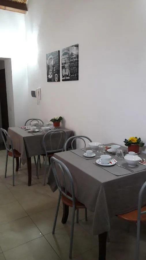 Il Sentiero Di Iolanda Bed and Breakfast Cagliari 0*,