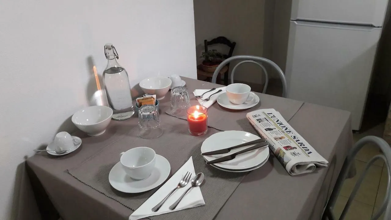 Il Sentiero Di Iolanda Bed and Breakfast Cagliari 0*,